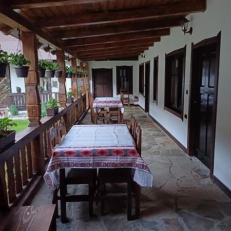 Casuta Din Valea Regilor Villa Gradistea de Munte ภายนอก รูปภาพ
